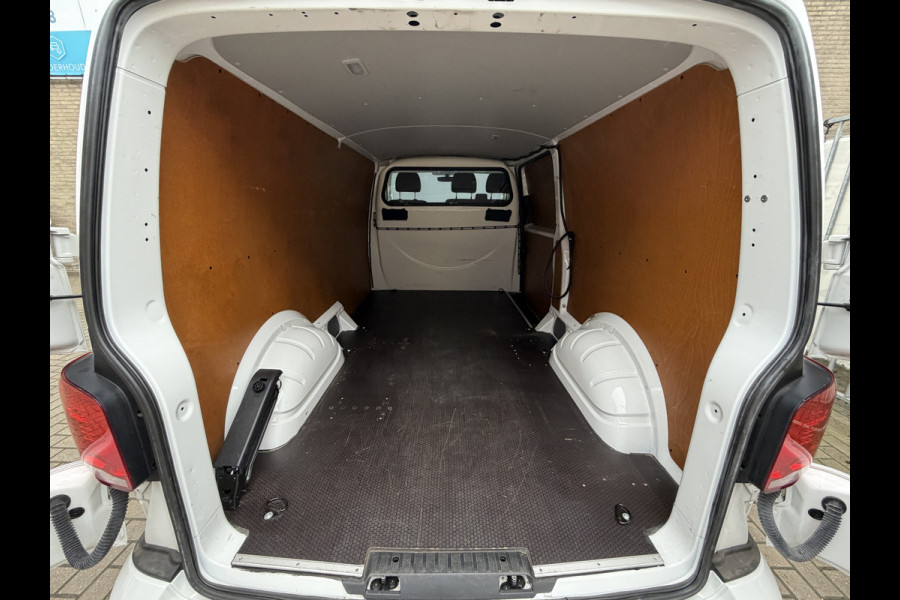 Volkswagen Transporter 2.0 TDI 110PK Euro 6 L2H1 Apple CarPlay/Cruise control