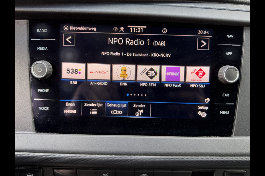 Volkswagen Transporter 2.0 TDI 110PK Euro 6 L2H1 Apple CarPlay/Cruise control