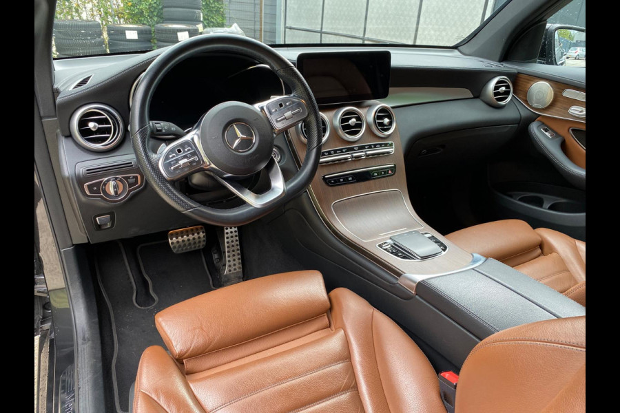 Mercedes-Benz GLC 300e 4MATIC Advantage