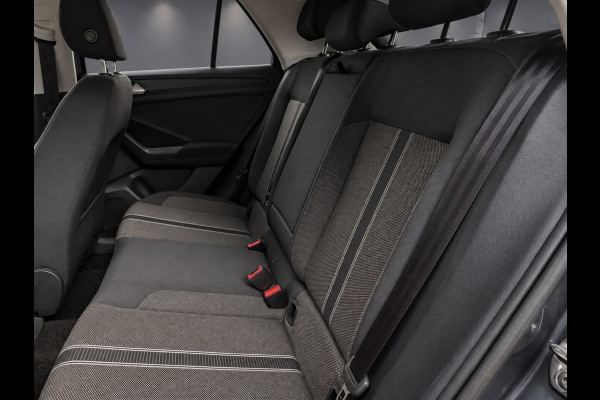 Volkswagen T-Roc 1.5 TSI Style DSG|ACC|PDC|CARPLAY|NAVI|