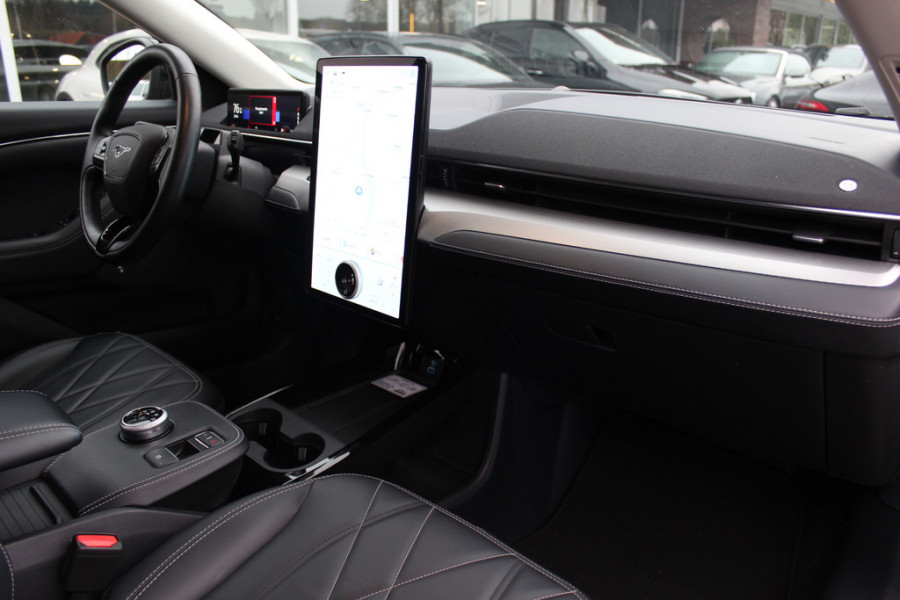 Ford Mustang Mach-E Extended RWD 98 kWh / 360Camera / Leder / 18'' / Keyless / DAB / B&O / Stuur+Stoelverwarming / ACC