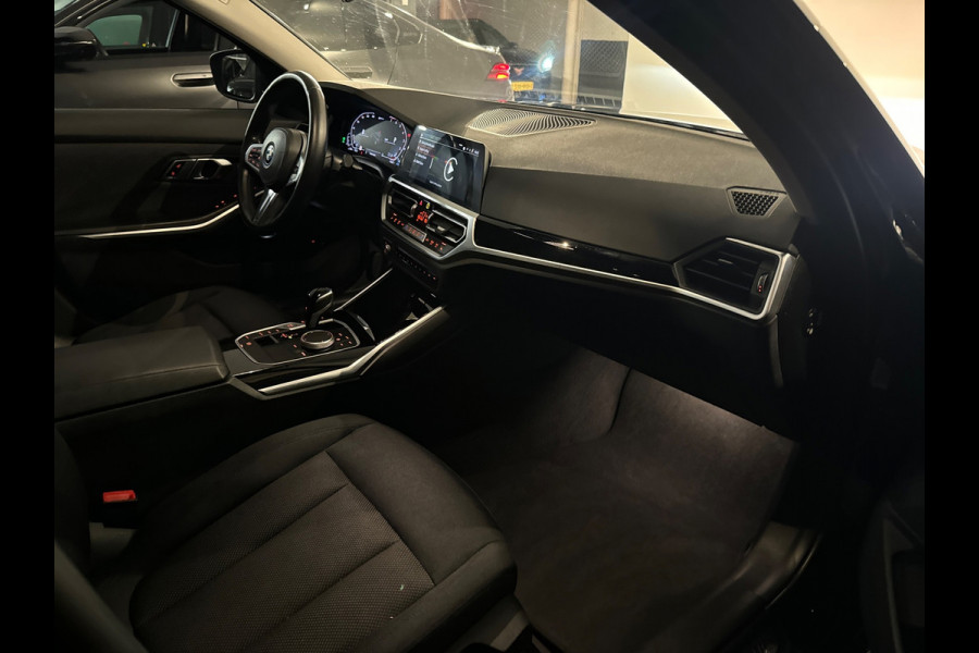BMW 3 Serie Touring 330e M Sport High Executive Camera|97%
