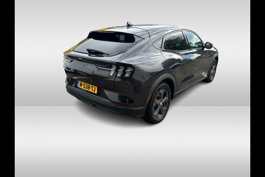Ford Mustang Mach-E Extended RWD 98 kWh / Camera / Leder / 18'' / Keyless / DAB / Dodehoek / Stuur+Stoelverwarming / ACC