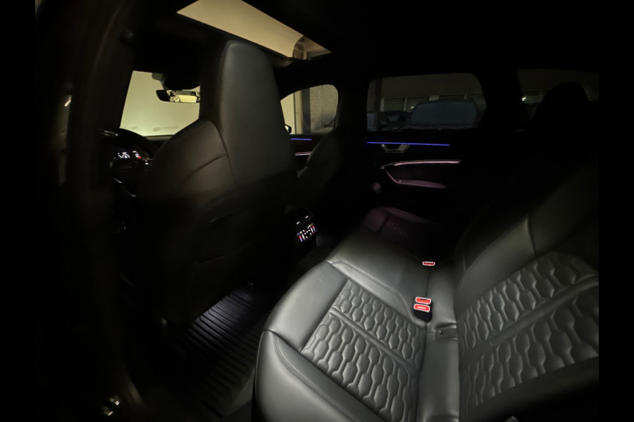 Audi RS6 Avant TFSI quattro Pano|Keramisch|Trekhaak|B&O|Softclose