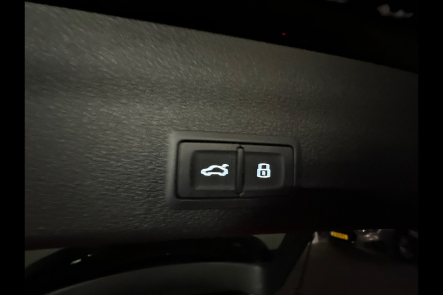 Audi RS6 Avant TFSI quattro Pano|Keramisch|Trekhaak|B&O|Softclose