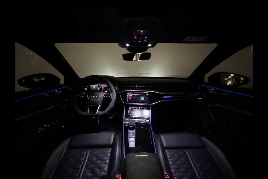 Audi RS6 Avant TFSI quattro Pano|Keramisch|Trekhaak|B&O|Softclose