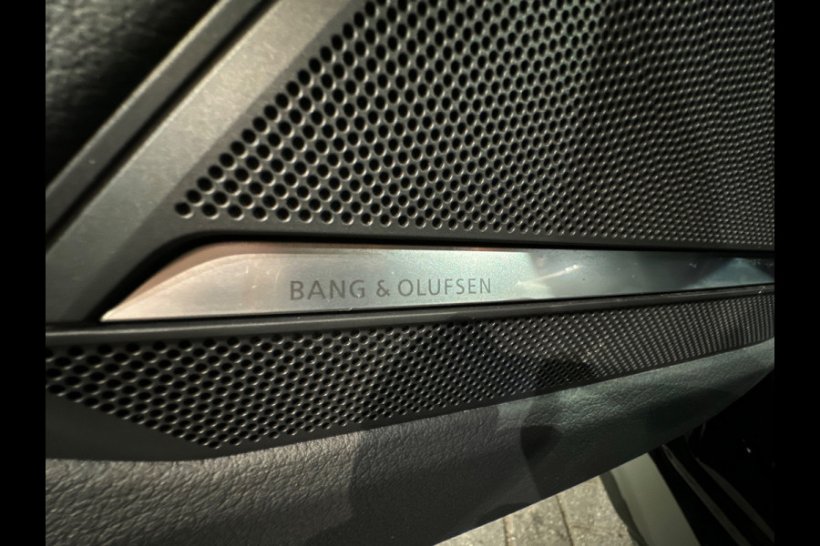 Audi RS6 Avant TFSI quattro Pano|Keramisch|Trekhaak|B&O|Softclose