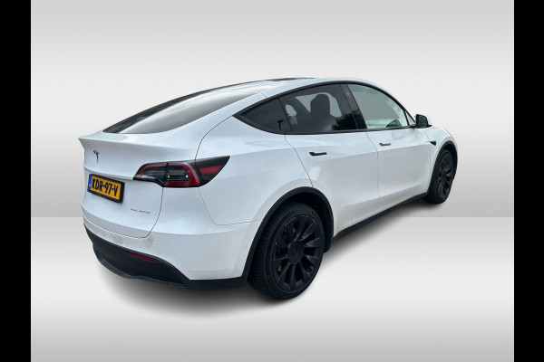 Tesla Model Y Long Range AWD 75 kWh / Autopilot / Panoramadak / Camera / 20'' / Keyless / Leder / Dodehoek / Navigatie / Stoelverwarming
