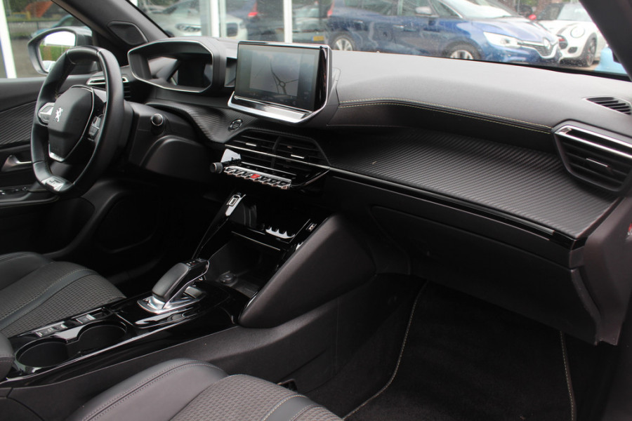 Peugeot e-208 EV GT 350 50 kWh / SOH 91,1% / Panoramadak / Camera / Virtual Cockpit / Half leder / Navigatie / Keyless / Cruise Control / Dodehoek detectie