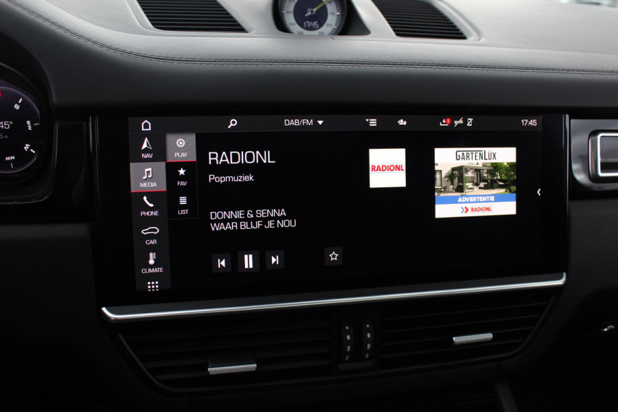 Porsche Cayenne Coupé 3.0 E-Hybrid / Trekhaak / Panoramadak / 360Camera / Head-up / Burmester / Softclose / Keyless / 21'' / Luchtvering / Nachtzicht / Carbon intr. / Sportdesign+Chrono / Stoelventilatie+Verwarming / Dodehoek