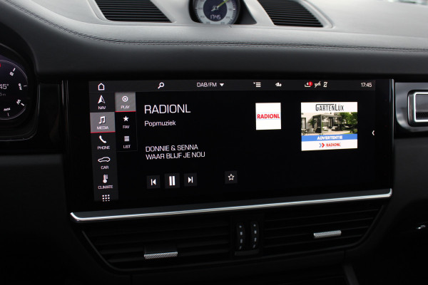 Porsche Cayenne Coupé 3.0 E-Hybrid / Trekhaak / Panoramadak / 360Camera / Head-up / Burmester / Softclose / Keyless / 21'' / Luchtvering / Nachtzicht / Carbon intr. / Sportdesign+Chrono / Stoelventilatie+Verwarming / Dodehoek