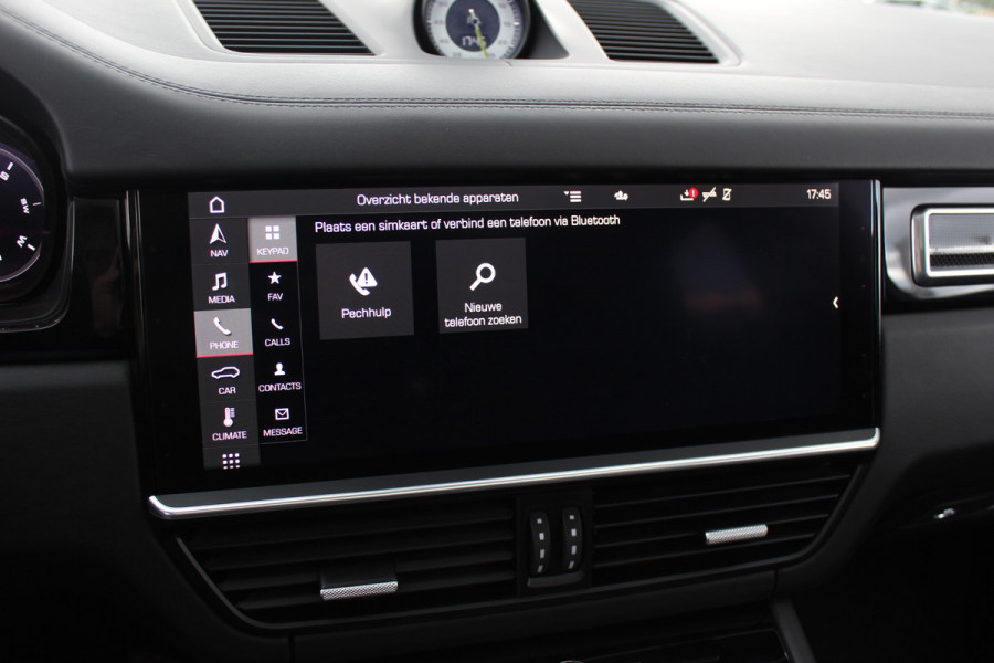 Porsche Cayenne Coupé 3.0 E-Hybrid / Trekhaak / Panoramadak / 360Camera / Head-up / Burmester / Softclose / Keyless / 21'' / Luchtvering / Nachtzicht / Carbon intr. / Sportdesign+Chrono / Stoelventilatie+Verwarming / Dodehoek