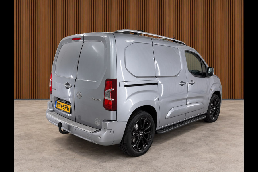 Opel Combo 1.5D Innovation | Camera | Blind Spot | Trekhaak | Navigatie | CarPlay | Airco | Cruise control | Orig. NL Auto | Nieuwe APK