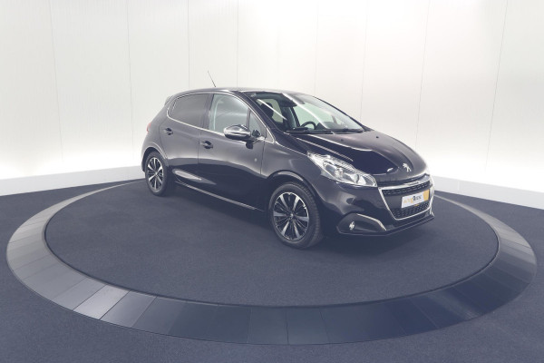 Peugeot 208 PureTech 110 PK Tech Edition | Camera | Apple Carplay | Parkeersensoren | Navigatie