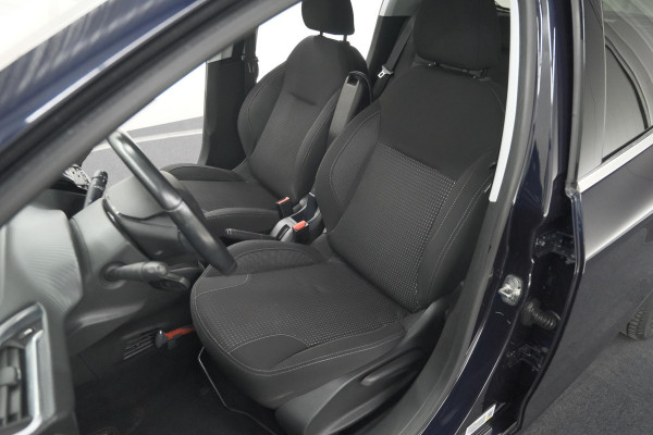 Peugeot 208 PureTech 110 PK Tech Edition | Camera | Apple Carplay | Parkeersensoren | Navigatie