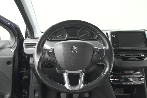 Peugeot 208 PureTech 110 PK Tech Edition | Camera | Apple Carplay | Parkeersensoren | Navigatie