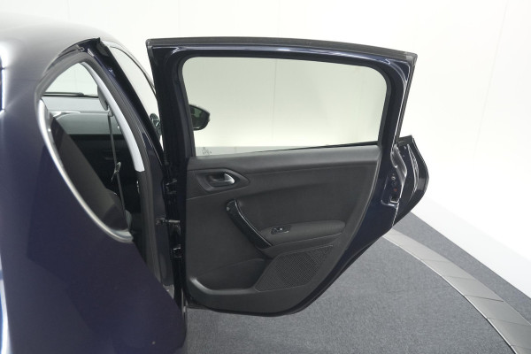 Peugeot 208 PureTech 110 PK Tech Edition | Camera | Apple Carplay | Parkeersensoren | Navigatie
