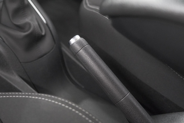Peugeot 208 PureTech 110 PK Tech Edition | Camera | Apple Carplay | Parkeersensoren | Navigatie