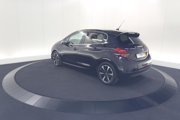 Peugeot 208 PureTech 110 PK Tech Edition | Camera | Apple Carplay | Parkeersensoren | Navigatie