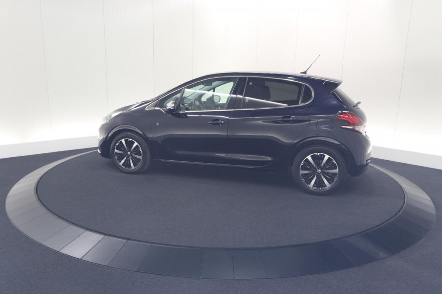 Peugeot 208 PureTech 110 PK Tech Edition | Camera | Apple Carplay | Parkeersensoren | Navigatie