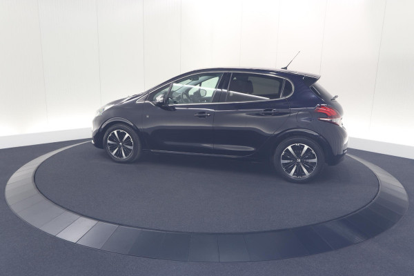 Peugeot 208 PureTech 110 PK Tech Edition | Camera | Apple Carplay | Parkeersensoren | Navigatie