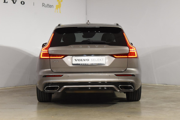 Volvo V60 T8 Twin Engine 390PK Automaat AWD R-Design / Adaptive Cruise Control / 360 Camera / Harman Kardon / Stoel- en stuurverwarming / Stoelverwarming achter / Trekhaak elektrisch wegklapbaar / Elektrische stoelen met geheugen