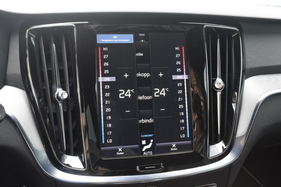 Volvo V60 T8 Twin Engine 390PK Automaat AWD R-Design / Adaptive Cruise Control / 360 Camera / Harman Kardon / Stoel- en stuurverwarming / Stoelverwarming achter / Trekhaak elektrisch wegklapbaar / Elektrische stoelen met geheugen