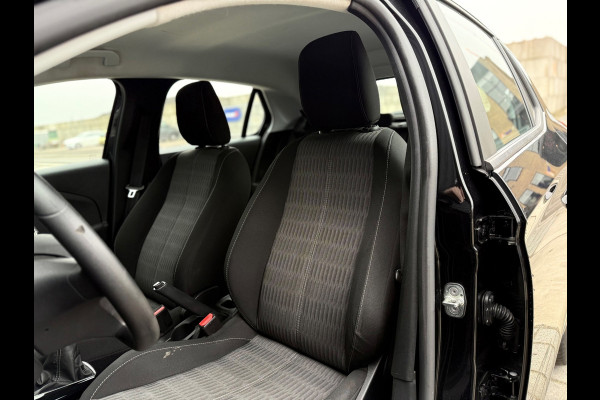 Opel Corsa 1.2 Edition 2023 Zwart 75pk Airco Blueth PDC