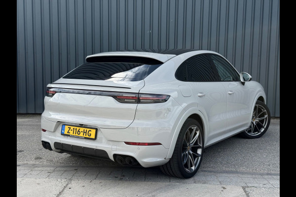 Porsche Cayenne Coupé 3.0 E-Hybrid Grijs 2021 341pk Carbondak Sport Chrono Porsche Approved