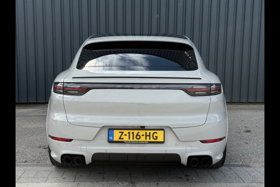 Porsche Cayenne Coupé 3.0 E-Hybrid Grijs 2021 341pk Carbondak Sport Chrono Porsche Approved