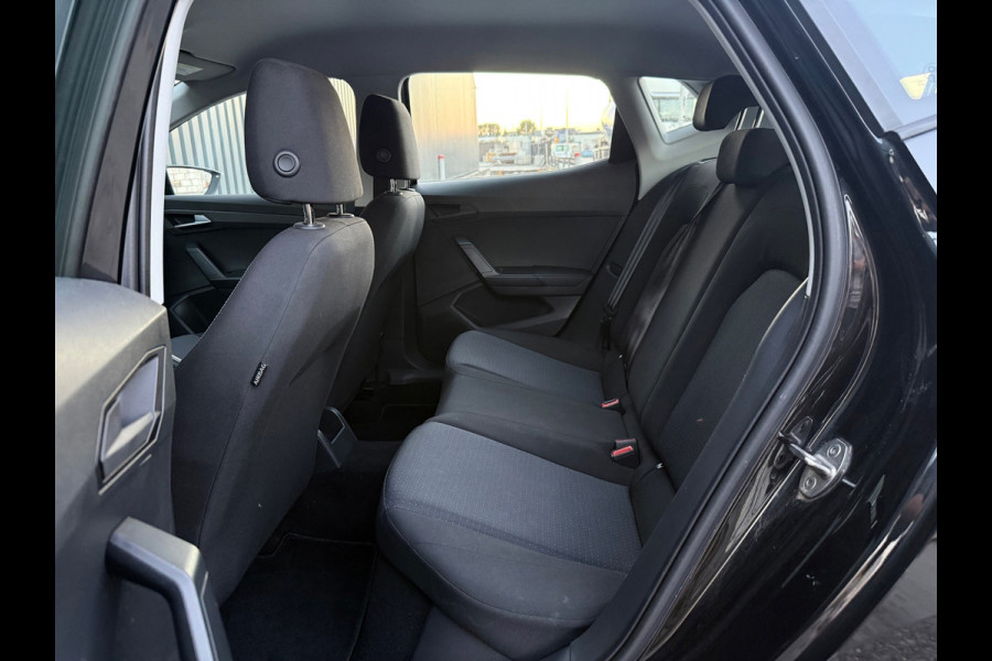 Seat Ibiza 1.0 Benzine Style 80pk 2023 Zwart CarPlay Led