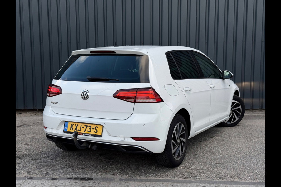 Volkswagen Golf 1.0 TSI 86pk Trendline 2019 Wit Trekhaak Led