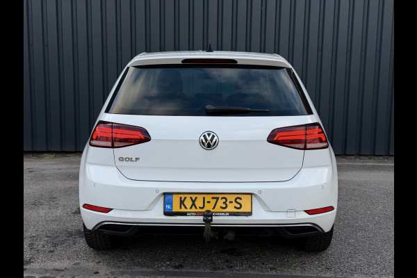 Volkswagen Golf 1.0 TSI 86pk Trendline 2019 Wit Trekhaak Led