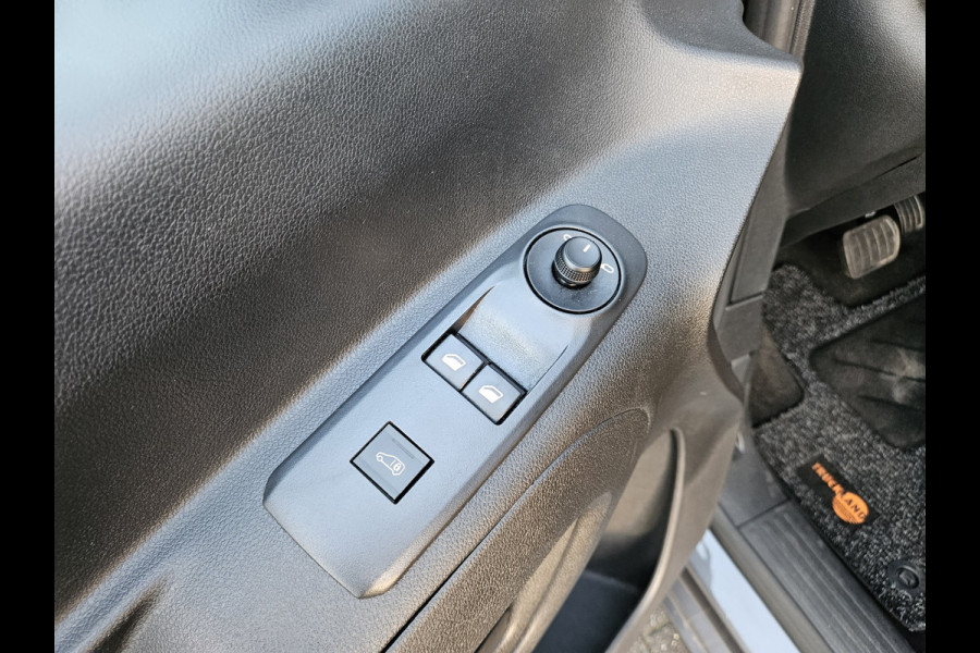 Fiat Doblò 1.5D 130pk L2 1000kg Automaat! 130PK! NAP! Mooie/Nette Bus! Carplay! Camera!