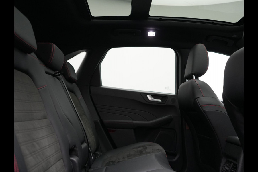 Ford Kuga 2.5 PHEV ST-Line X 225pk Dealer O.H. | SOH 89,8% | Trekhaak Af Fabriek | Panodak | Adaptive Cruise | Head Up | 360 Camera | Bang & Olufsen Audio | Alcantara Sportstoelen & Stuur Verwarmd | Keyless | BLIS | Apple Carplay | 20"L.M | Plug In Hybrid |