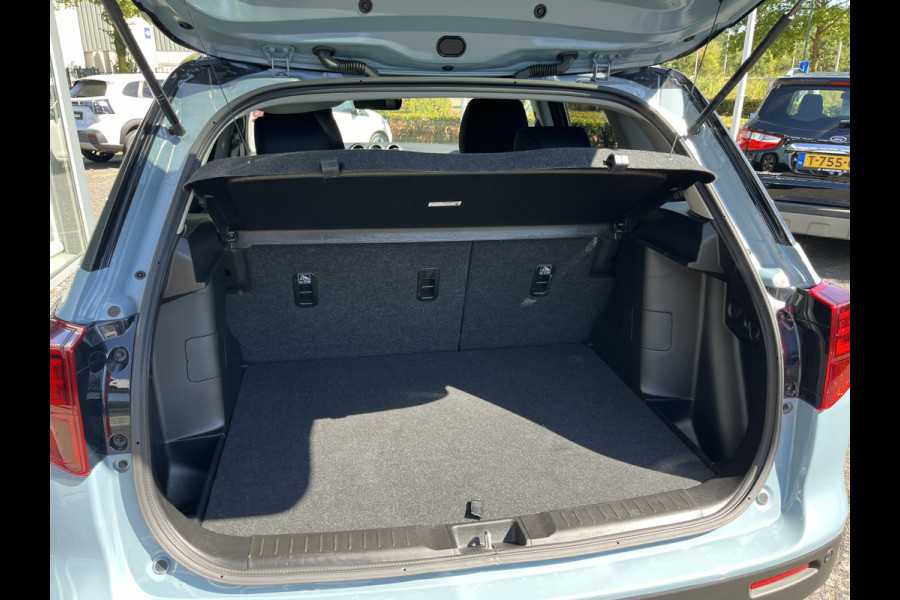 Suzuki Vitara 1.4 Boosterjet Smart Hybrid Select | €2.000,- voordeel | Meerdere kleuren leverbaar | Bi-Tone | Adapt. Cruise | Camera | Dodehoek | Rijstrook | Stoelverwarming | etc. etc.