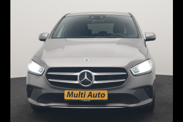 Mercedes-Benz B-Klasse 250 e Business Line PHEV 218pk Dealer O.H. | SOH 95% | Stoelverwarming | Apple Carplay | Cruise Control | Widescreen Navi | Draadloze Telefoonlader | Park Assist | Lane Assist | DAB | LED Koplampen | Plug In Hybrid |