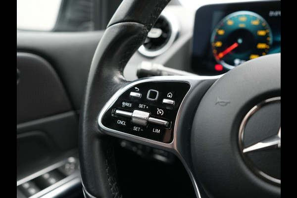 Mercedes-Benz B-Klasse 250 e Business Line PHEV 218pk Dealer O.H. | SOH 95% | Stoelverwarming | Apple Carplay | Cruise Control | Widescreen Navi | Draadloze Telefoonlader | Park Assist | Lane Assist | DAB | LED Koplampen | Plug In Hybrid |