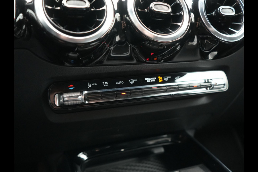 Mercedes-Benz B-Klasse 250 e Business Line PHEV 218pk Dealer O.H. | SOH 95% | Stoelverwarming | Apple Carplay | Cruise Control | Widescreen Navi | Draadloze Telefoonlader | Park Assist | Lane Assist | DAB | LED Koplampen | Plug In Hybrid |