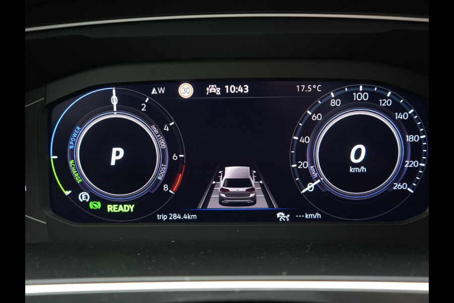 Volkswagen Tiguan 1.4 TSI eHybrid Elegance PHEV 245pk Dealer O.H. | SOH 88,4% | Trekhaak Af Fabriek | Adaptive Cruise | Camera | Alcantara Sportstoelen Massage & Verwarmd | Stuur Verwarmd | Apple Carplay | Navigatie | DAB | Plug In Hybrid |