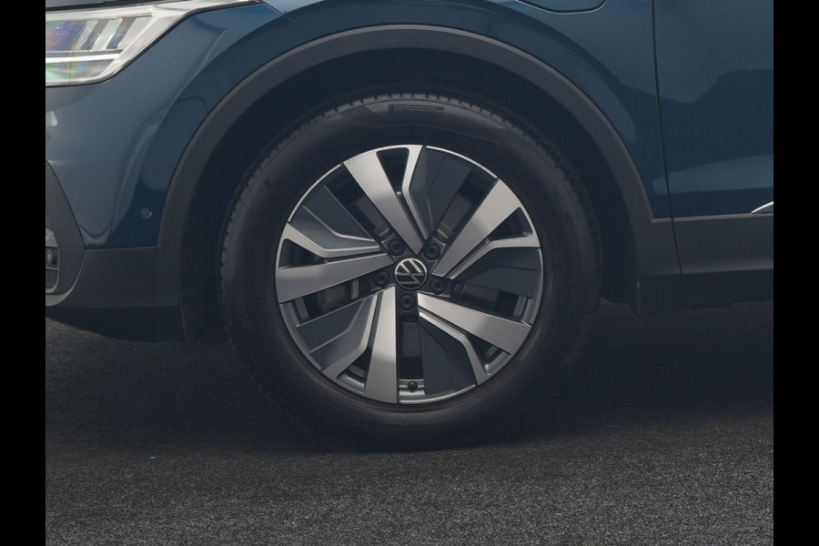 Volkswagen Tiguan 1.4 TSI eHybrid Elegance PHEV 245pk Dealer O.H. | SOH 88,4% | Trekhaak Af Fabriek | Adaptive Cruise | Camera | Alcantara Sportstoelen Massage & Verwarmd | Stuur Verwarmd | Apple Carplay | Navigatie | DAB | Plug In Hybrid |
