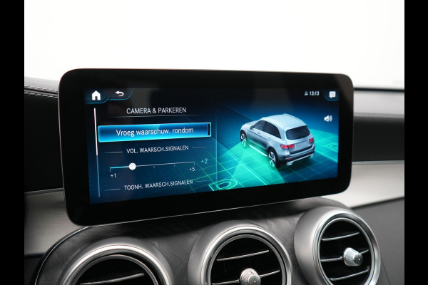 Mercedes-Benz GLC 300e 4MATIC Premium PHEV 320pk Dealer O.H. | Panodak | Camera | Sfeerverlichting | Sportstoelen Verwarmd | Apple Carplay | Navigatie | DAB | Plug In Hybrid |