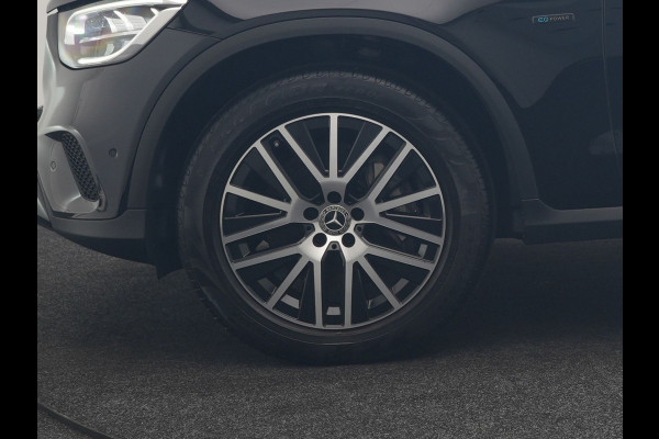 Mercedes-Benz GLC 300e 4MATIC Premium PHEV 320pk Dealer O.H. | Panodak | Camera | Sfeerverlichting | Sportstoelen Verwarmd | Apple Carplay | Navigatie | DAB | Plug In Hybrid |