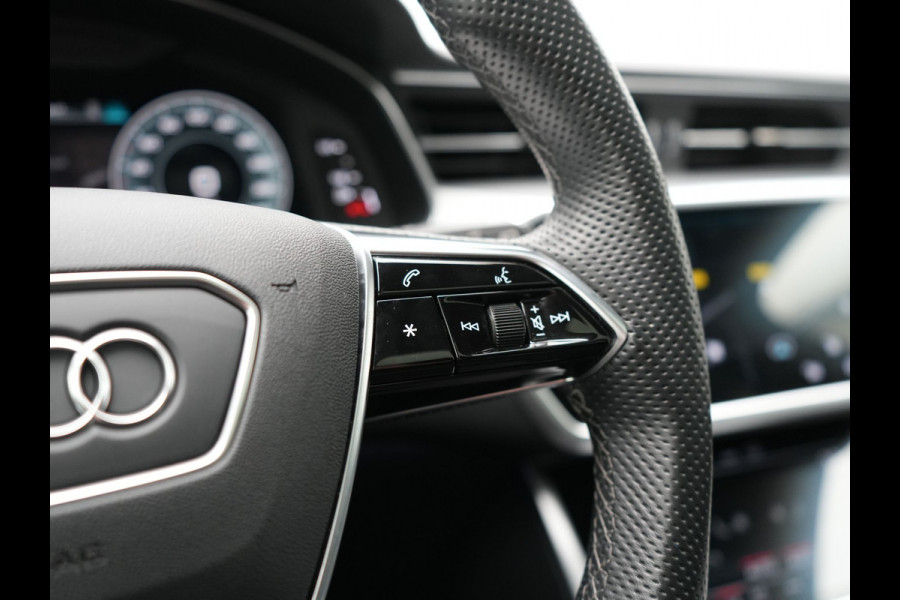 Audi A6 Avant 55 TFSI e Quattro 2x S Line PHEV 367pk Dealer O.H. | Trekhaak Af Fabriek | Panodak | Matrix LED | Alcantara Sportstoelen Memory & Verwarmd | Camera | Keyless | 20"L.M | Navigatie | DAB | Cruise Control | Plug In Hybrid |