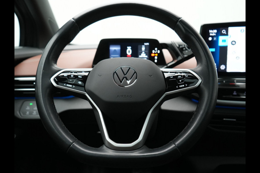 Volkswagen ID.4 Tech 77 kWh 204pk Dealer O.H. | Panodak | Adaptive Cruise | Head Up | 360 Camera | Warmtepomp | IQ Light | Alcantara Sportstoelen Memory & Massage | Stoelen & Stuur Verwarmd | Sfeerverlichting | Keyless | BLIS | 20"L.M |