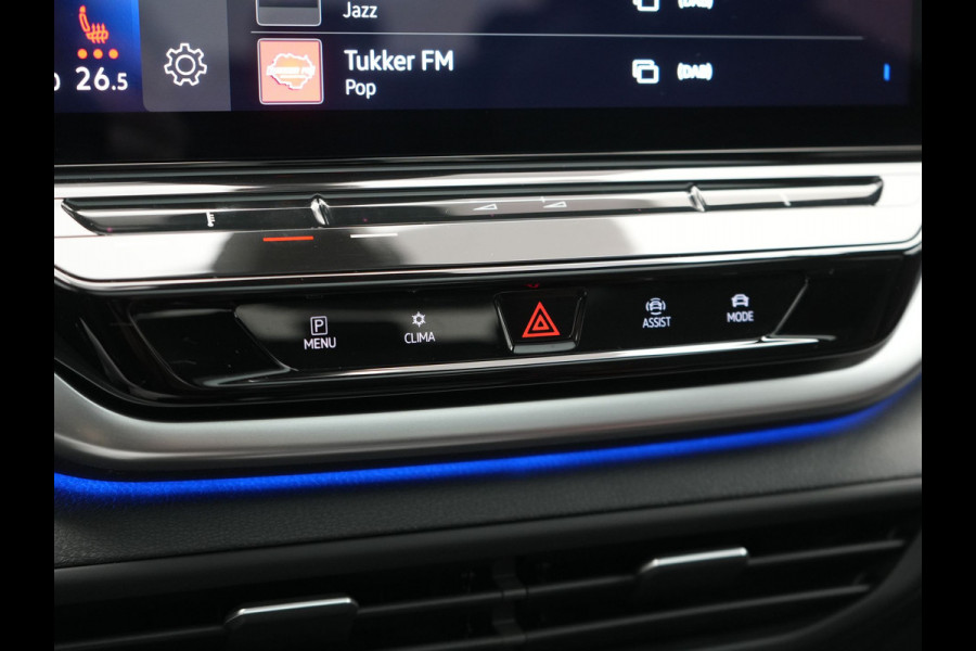 Volkswagen ID.4 Tech 77 kWh 204pk Dealer O.H. | Panodak | Adaptive Cruise | Head Up | 360 Camera | Warmtepomp | IQ Light | Alcantara Sportstoelen Memory & Massage | Stoelen & Stuur Verwarmd | Sfeerverlichting | Keyless | BLIS | 20"L.M |