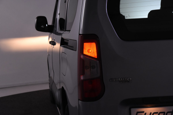 Opel Combo Life 1.2 Turbo L1H1 *1ste Eigenaar*Navigatie*Trekhaak*Carplay*