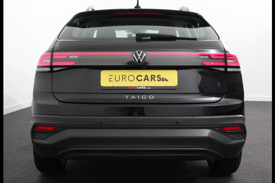 Volkswagen Taigo 1.0 TSI 110pk Automaat Life Navigatie Apple Carplay/Android Auto Wireless Adaptive Cruise Control Parkeersensoren Camera Blind Spot Assist Park Assist Afneembare trekhaak Stoelverwarming Virtual Cockpit Ledverlichting Climatronic