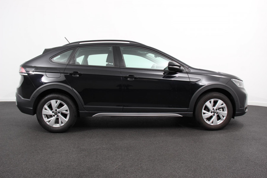Volkswagen Taigo 1.0 TSI 110pk Automaat Life Navigatie Apple Carplay/Android Auto Wireless Adaptive Cruise Control Parkeersensoren Camera Blind Spot Assist Park Assist Afneembare trekhaak Stoelverwarming Virtual Cockpit Ledverlichting Climatronic
