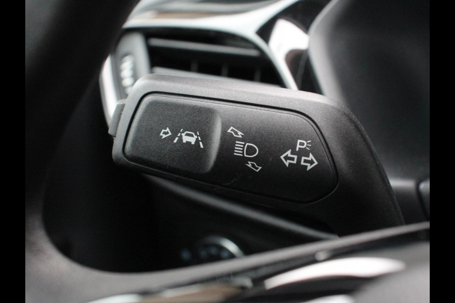 Ford Fiesta 1.0 EcoBoost Connected Navigatie Apple Carplay/Android Auto Parkeersensor achter Cruise Control Airco Led